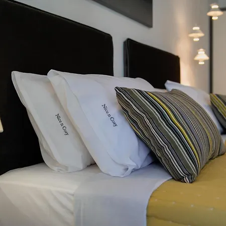 N Cosy I Rhodes City